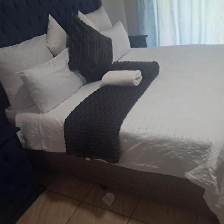 ואנדרביג'לפארק Arcon Guest House מראה חיצוני תמונה